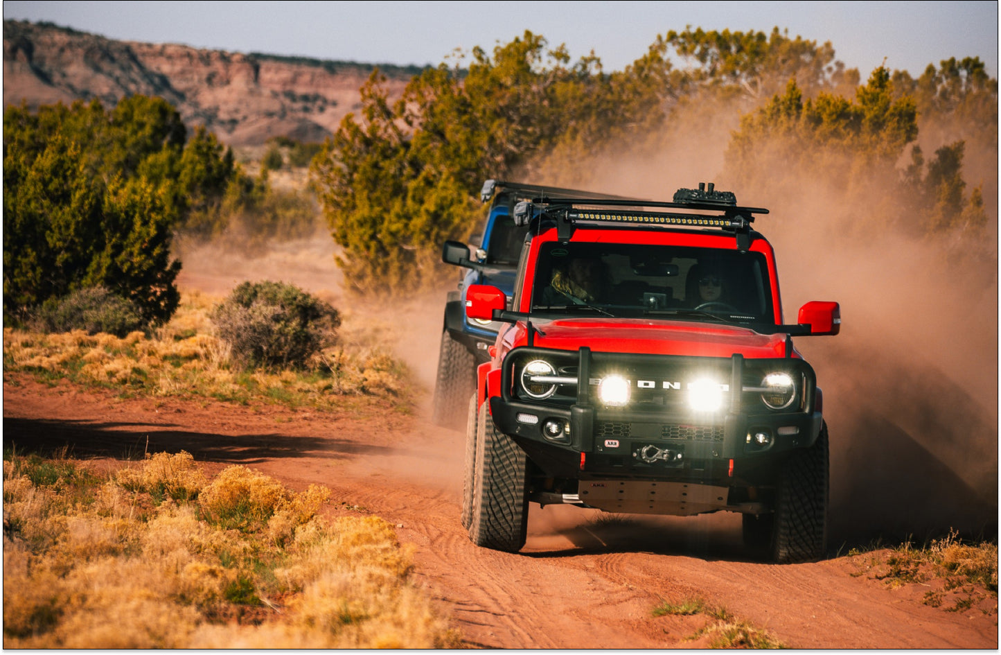 ARB Deluxe Bar Off-Road Front Bumper Fits 2000-2004 Mitsubishi Montero - Black Steel, Winch, Tow Hooks & Antenna Mount (1 pc)