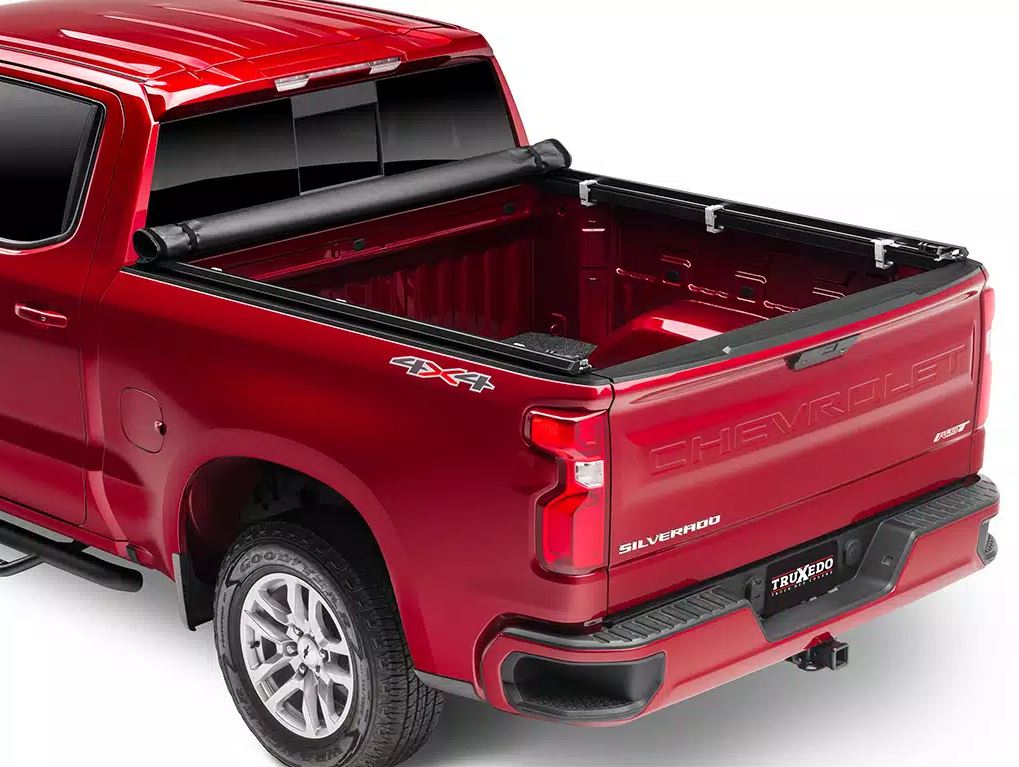 TruXedo TruXport Soft Roll-Up Tonneau Cover 68.4 In. Fits 2004-06 Silverado/Sierra