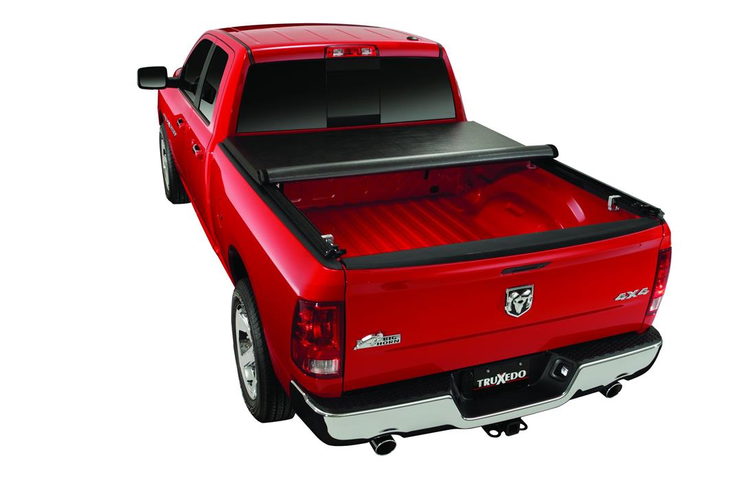 TruXedo TruXport Soft Roll-Up Tonneau Cover 69.3 In. Fits 2014-18 Silverado/Sierra