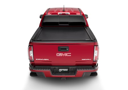 Retrax Hard Manual Retractable Tonneau Cover Replacement 5.5 Ft Fits 2015-20 Ford F-150