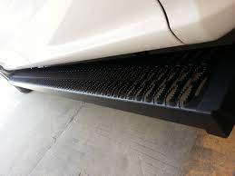 TrailFXÃ‚Â RBV05B Running Board, Black, 32 Inch Driver/ 96 Inch Passenger Lengths