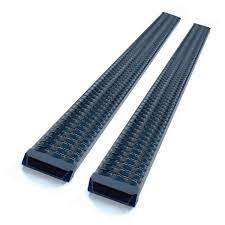 TrailFXÂ RBW02B Running Board, Black