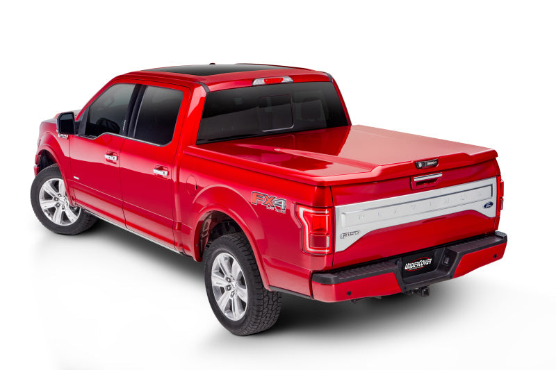 UnderCover Elite LX Hinged Tonneau Cover 5'7" Fits 2015-20 F150