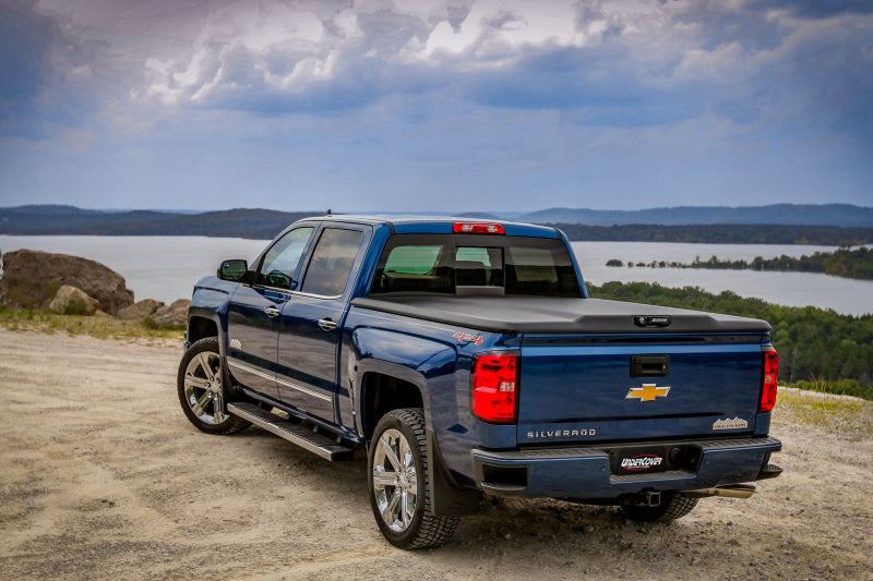 UnderCover Elite Hinged Tonneau Cover 6'6" Fits 2014-19 Sierra 1500/2500HD/3500HD