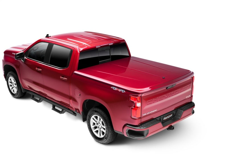 UnderCover LUX Hinged Tonneau Cover 5'9" Fits 2019–24 Silverado - Satin Steel Metallic