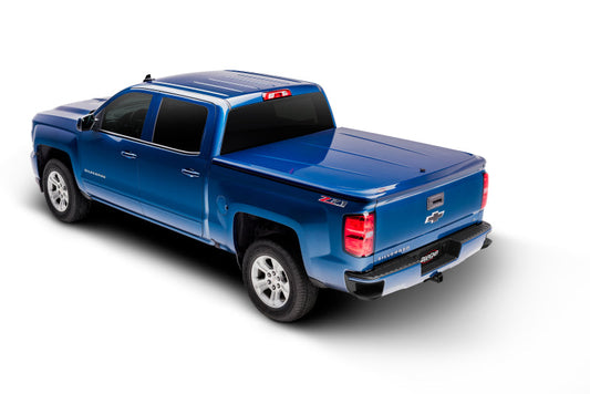 UnderCover LUX Hinged Tonneau Cover 5'9" Fits 2014-18 Sierra