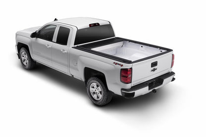 Retrax Hard Manual Retractable Tonneau Cover Black Matte 5.5 Ft Fits 2015-23 Ford F-150