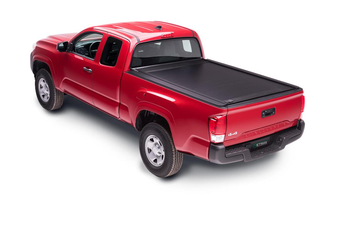 Retrax Hard Manual Retractable Tonneau Cover Black Matte 6.5 Ft Fits 2015-20 Ford F-150