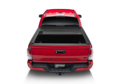 Retrax Soft Rolling Tonneau Cover Matte Black 5.8 Ft Fits 2015-20 Ford F-150