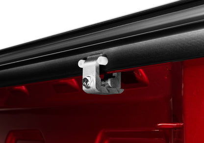 RETRAX Hard Manual Retractable Tonneau Cover Matte Black 5.8 Ft Fits 2019-2023 Ram 1500