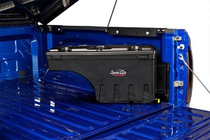 UnderCoverÂ SC206P Tool Box, Black, Hard Plastic: 6 Ft. (72.7 In.)