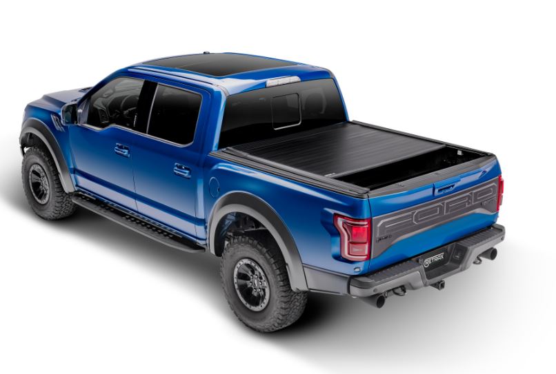 RetraxÂ 30335 Tonneau Cover, Black Matte 5 Ft.