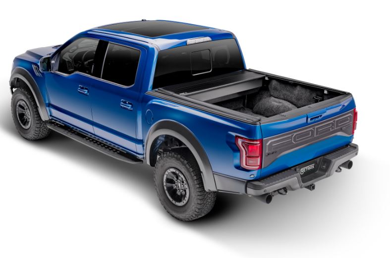 RetraxÂ 30335 Tonneau Cover, Black Matte 5 Ft.