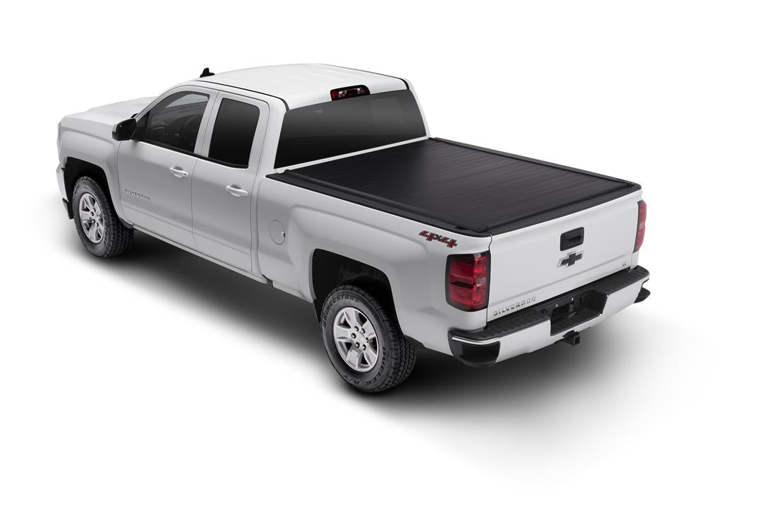 Retrax Hard Manual Retractable Tonneau Cover Black Matte 5.5 Ft Fits 2015-23 Ford F-150