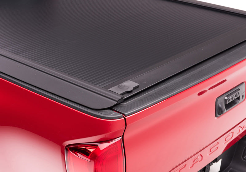 RetraxONE MX Hard Manual Retractable Tonneau Cover 6' Fits 2016-23 Tacoma