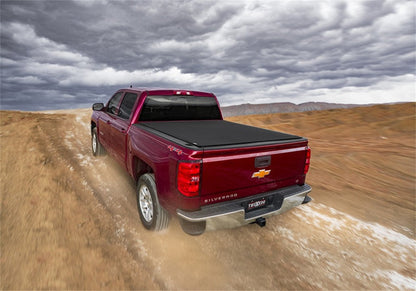 TruXedo Pro X15 Soft Roll-Up Tonneau Cover 66.7 In. Fits 2007-21 Tundra No Deck Rail